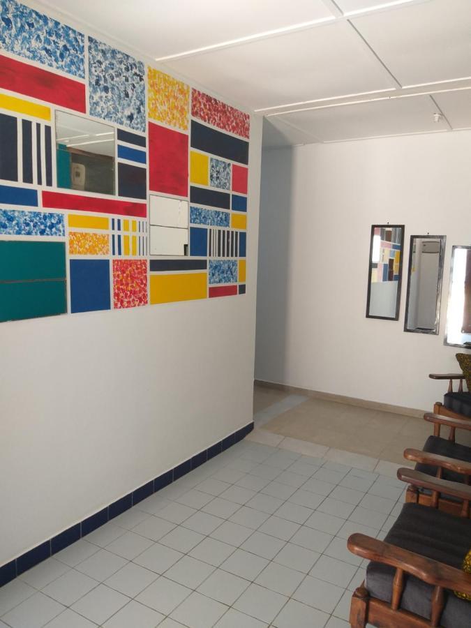 Cefa Hostel Dar es Salaam Esterno foto